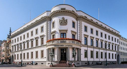 Gründung der WOA Werbeagentur in Wiesbaden im Jahr 2001 als worldofadvertising